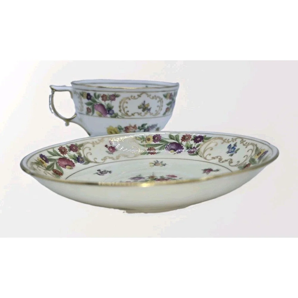 Hammersley Dresden Sprays Bone China Teacup Saucer Set Floral Gold Rim England